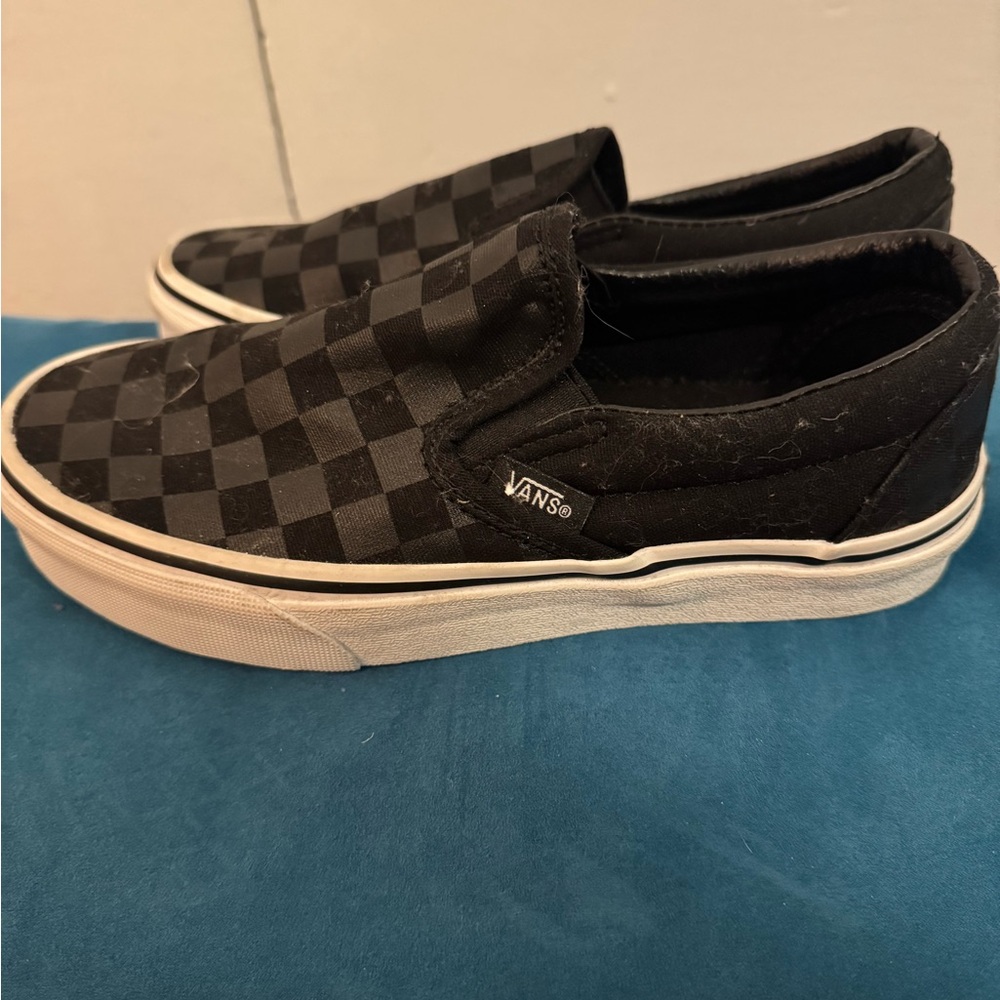 Unisex Vans Black Checkered Slip-On Shoes